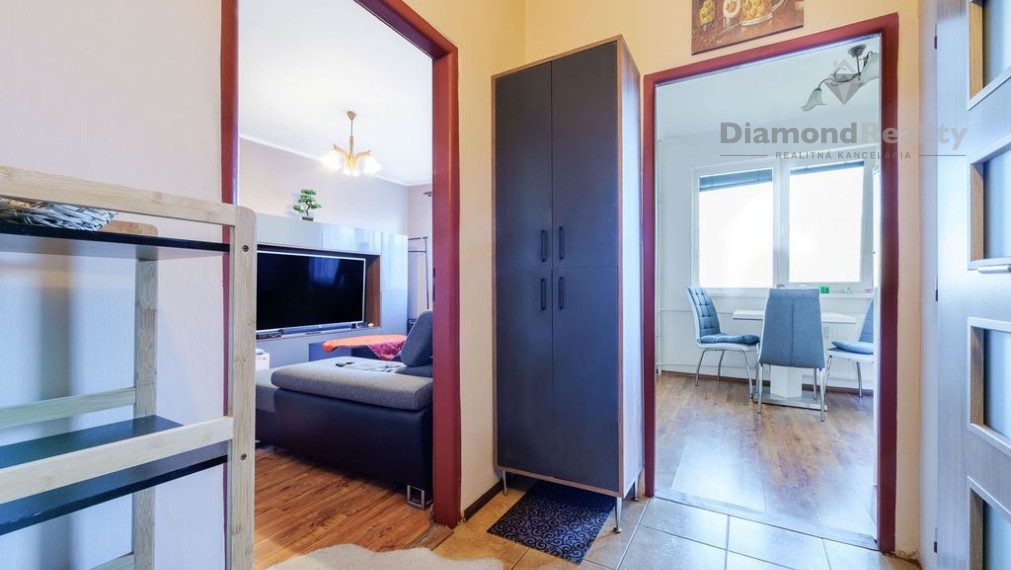 "Predaný" Ponúkam na predaj 2 izbový byt na Terase, ul. Popradská