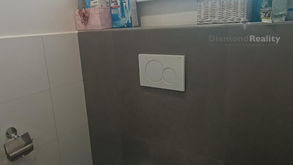 REZERVOVANÉ!Na predaj krásna novostavba v obci Svätoplukovo