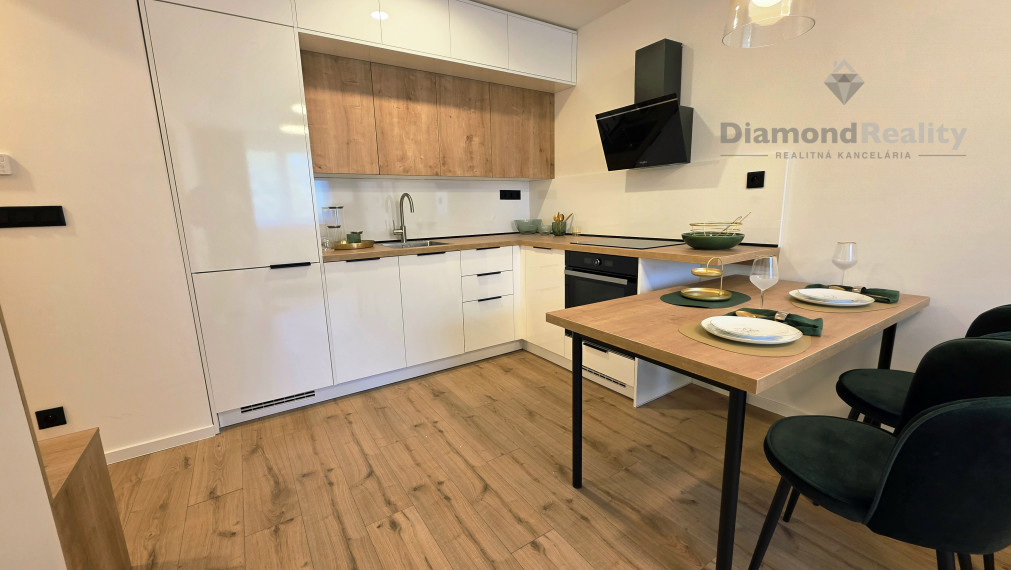 PREDANÉ - predaj pekný 2 izbový byt na ulici Krivá, Košice - Juh