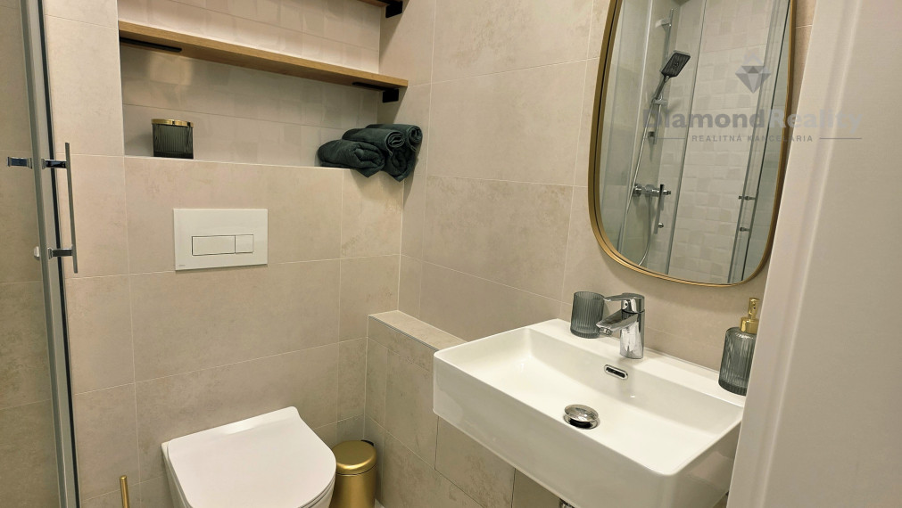 PREDANÉ - predaj pekný 2 izbový byt na ulici Krivá, Košice - Juh