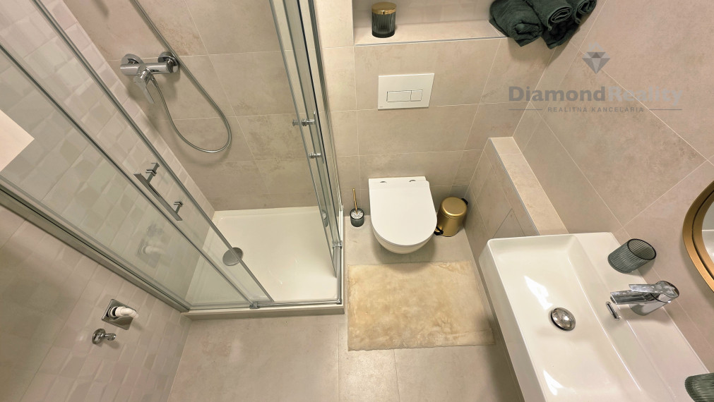 PREDANÉ - predaj pekný 2 izbový byt na ulici Krivá, Košice - Juh