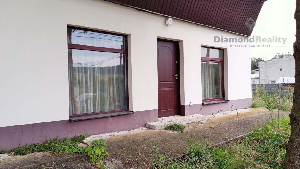 Dom, nehnuteľnosť s 13 ár pozemkom v obci  Beňadíkovce