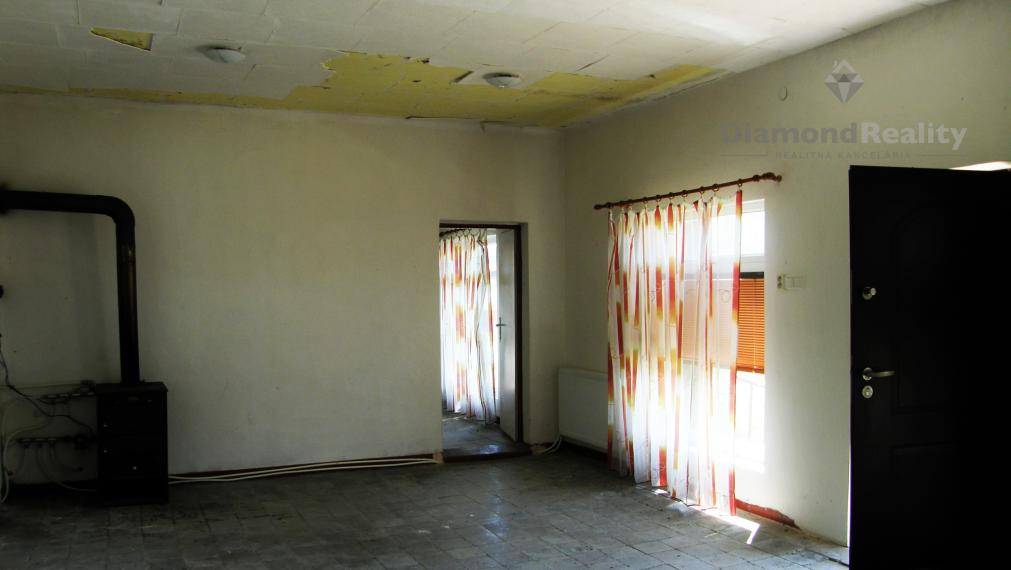 Dom, nehnuteľnosť s 13 ár pozemkom v obci  Beňadíkovce