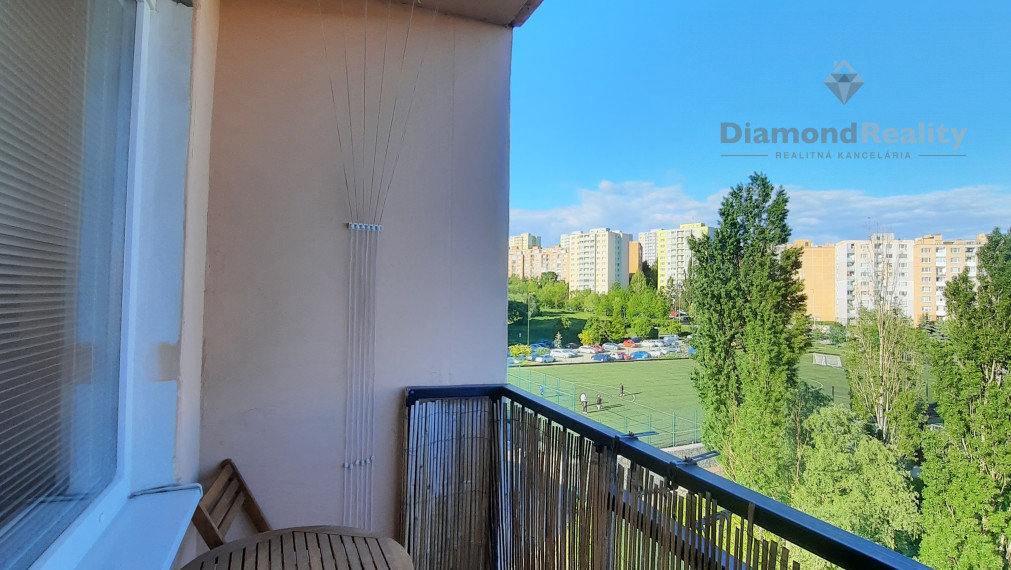 Na predaj 3-izbový byt s loggiou, Bruselská ul., Ťahanovce