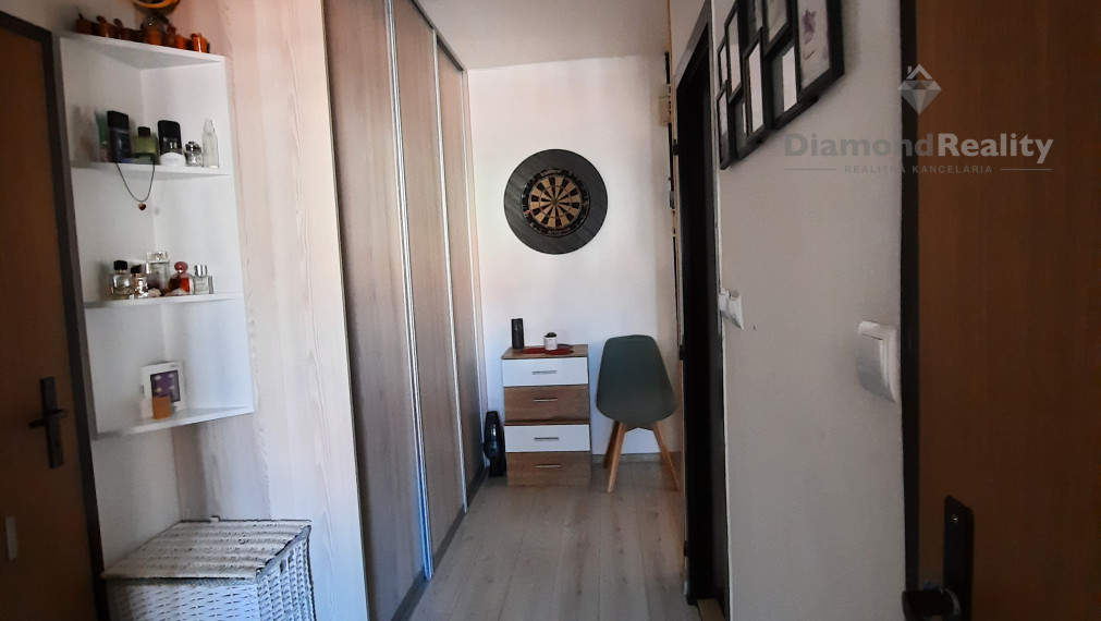 Na predaj 3-izbový byt s loggiou, Bruselská ul., Ťahanovce