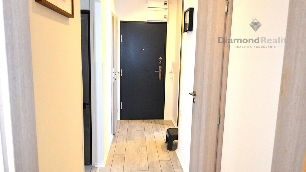 PREDANÝ !!!  4-izb.byt Košice,