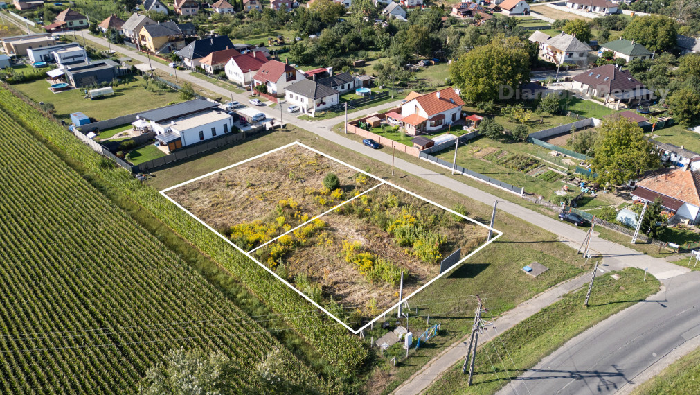 NA PREDAJ STAVBENÝ POZEMOK S VÝMEROU 894m2 V OBCI TORNYOSNÉMETI | MAĎARSKO