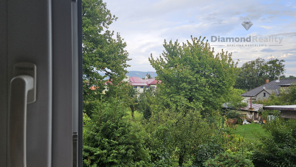 Na predaj 3 izbový slnečný byt v  tichom prostredí