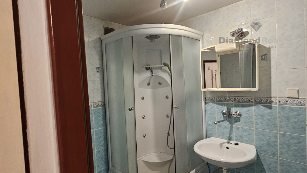 Na predaj 3 izbový slnečný byt v  tichom prostredí