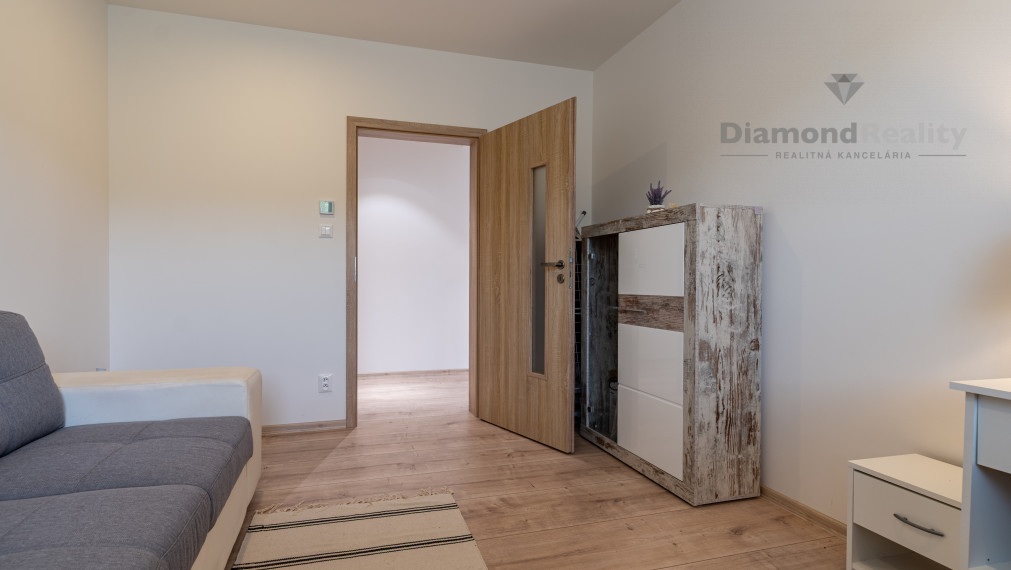 NA PREDAJ NOVOSTAVBA RODINNÉHO DOMU V OBCI GYŇOV