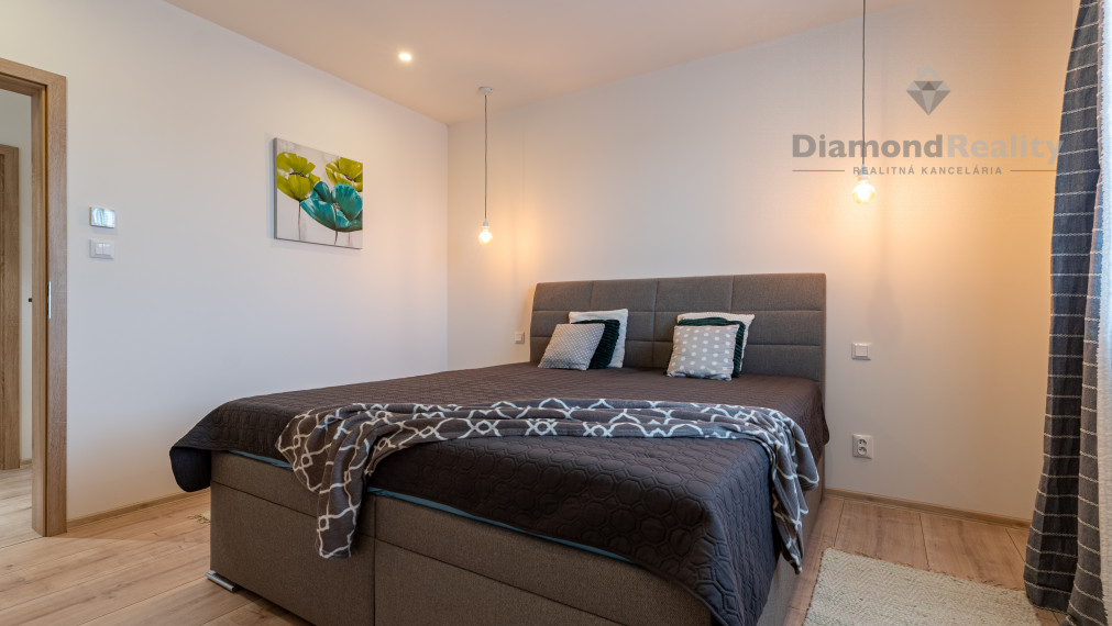 NA PREDAJ NOVOSTAVBA RODINNÉHO DOMU V OBCI GYŇOV