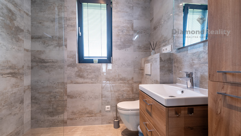 NA PREDAJ NOVOSTAVBA RODINNÉHO DOMU V OBCI GYŇOV