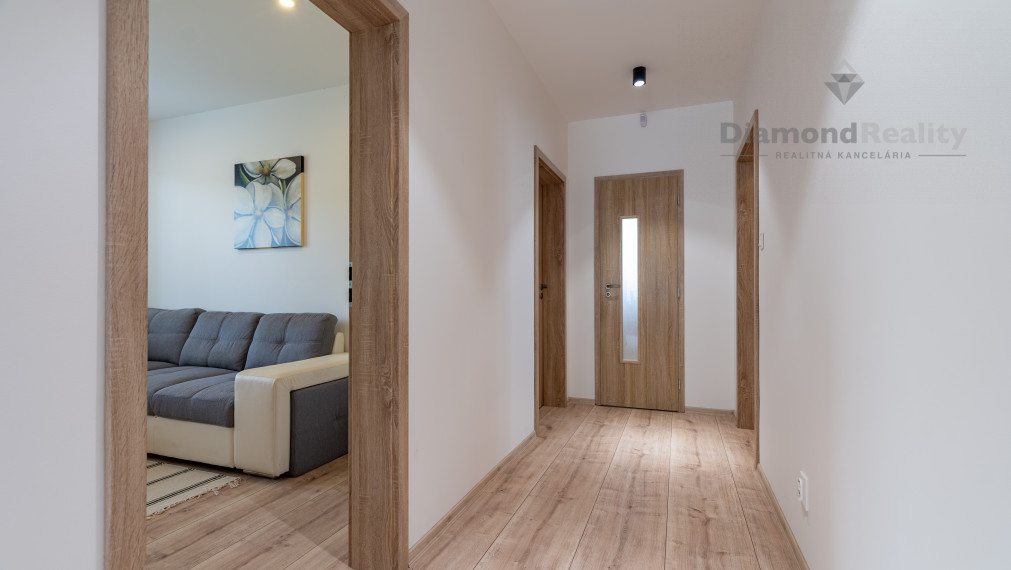 NA PREDAJ NOVOSTAVBA RODINNÉHO DOMU V OBCI GYŇOV