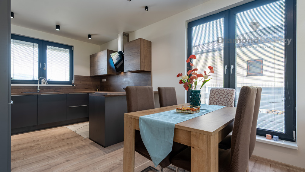 NA PREDAJ NOVOSTAVBA RODINNÉHO DOMU V OBCI GYŇOV