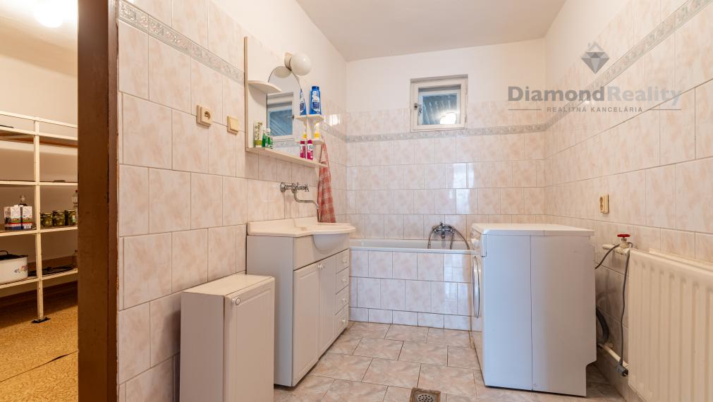 REZERVOVANÉ - Rodinný dom Trstené pri Hornáde