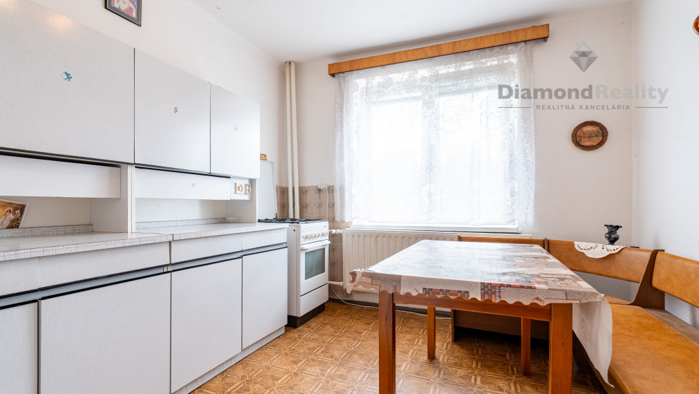 REZERVOVANÉ - Rodinný dom Trstené pri Hornáde