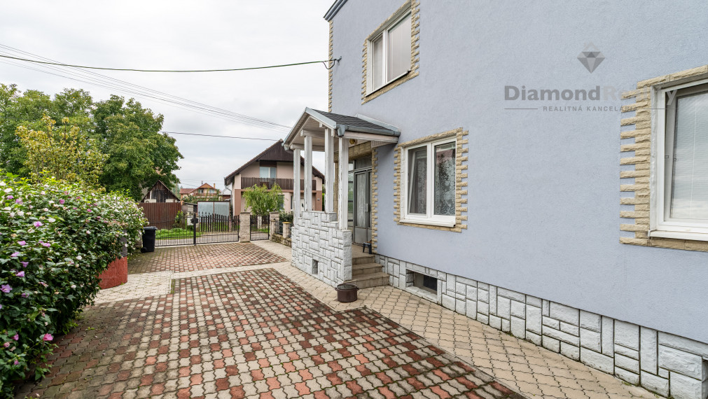 REZERVOVANÉ - Rodinný dom Trstené pri Hornáde