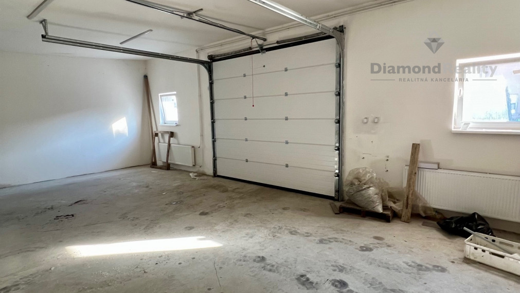 Na prenájom výrobné a skladové priestory v Veľkom Šariši