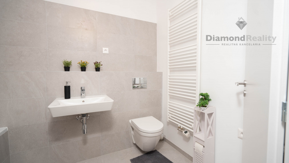 REZERVOVANÉ - LUX Priestranný 2-izbový byt v  novostavbe -  Popradská