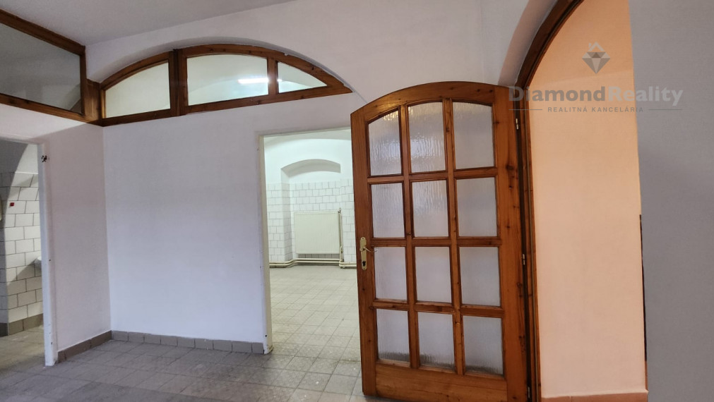 Výhodný Multifunkčný priestor na prenájom  - Turňa