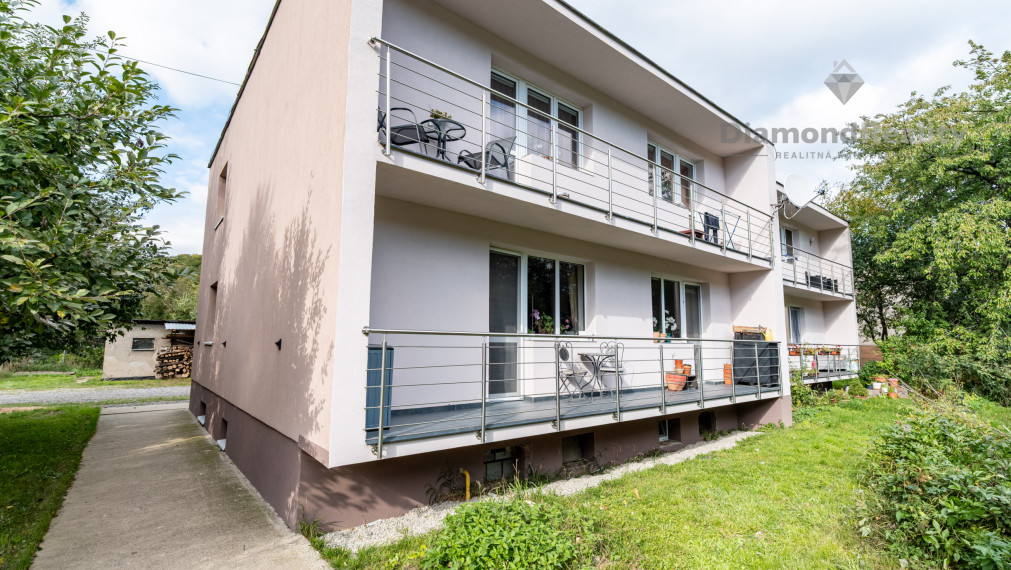 NA PREDAJ 3 IZBOVÝ BYT S TERASOU, PARKOVANÍM A ZÁHRADOU