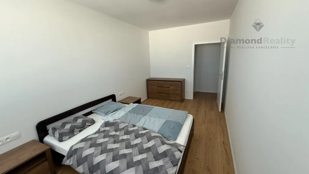 Na prenájom zariadený 3 izbový byt balkón Agátová Miloslavov