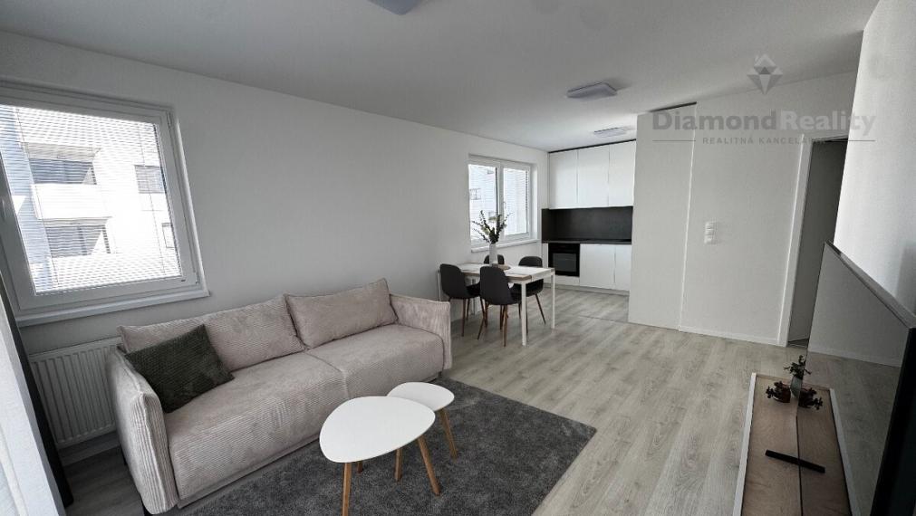 Na prenájom nový zariaď. 2 izbový byt balkón Rača Bratislava