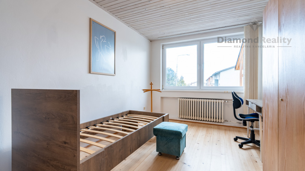 NA PRENÁJOM 3 IZBOVÝ SO SAMOSTATNÝM VSTUPOM V RODINNOM DOME