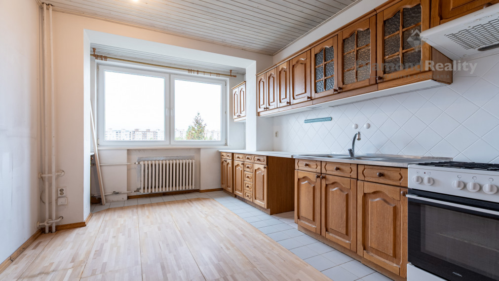 NA PRENÁJOM VEĽKÝ MEZONETOVÝ BYT V DOME S VLASTNÝM VSTUPOM