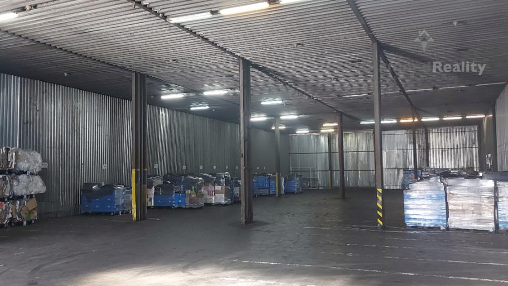 PRENÁJOM skladových a kancelárskych priestorov - 3842m2