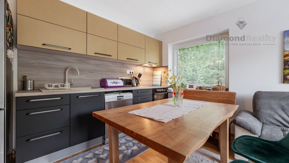 Ponúkam na predaj 2 izbový Apartmán Nová Lesná