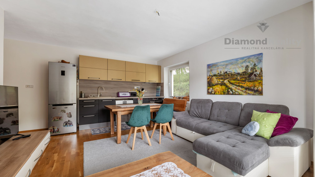 Ponúkam na predaj 2 izbový Apartmán Nová Lesná