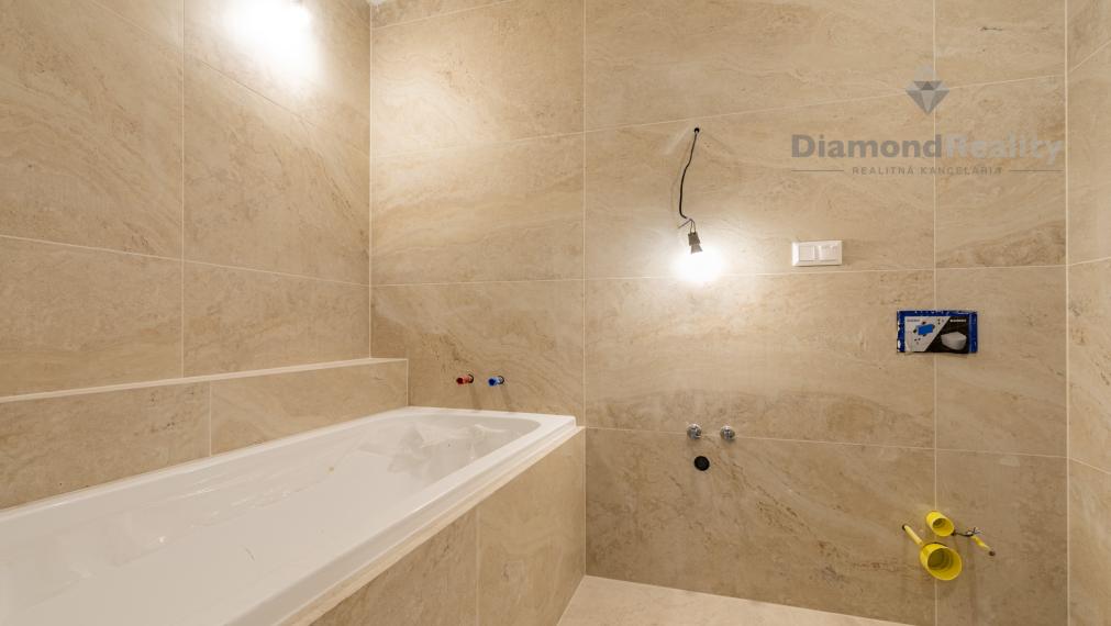 REZIDENCIA MOYZESOVA | 3 IZBOVÝ MEZONET DOKONČENÝ V ŠTANDARDE | 119m² | KOŠICE - STARÉ MESTO