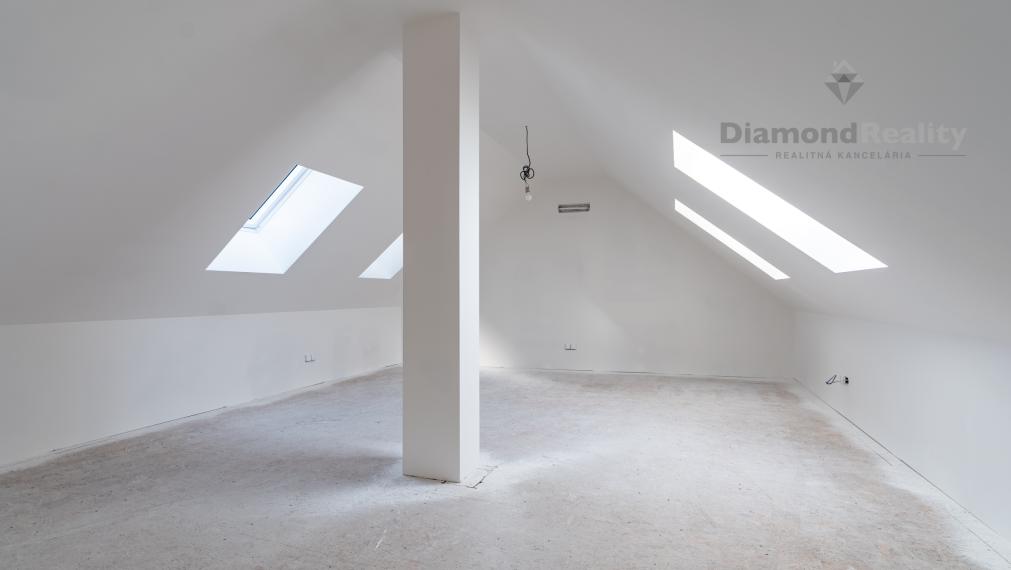 REZIDENCIA MOYZESOVA | 3 IZBOVÝ MEZONET DOKONČENÝ V ŠTANDARDE | 119m² | KOŠICE - STARÉ MESTO