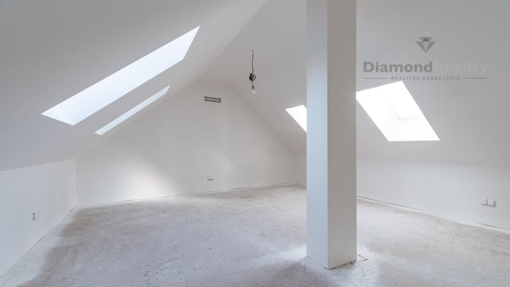 REZIDENCIA MOYZESOVA | 3 IZBOVÝ MEZONET DOKONČENÝ V ŠTANDARDE | 119m² | KOŠICE - STARÉ MESTO