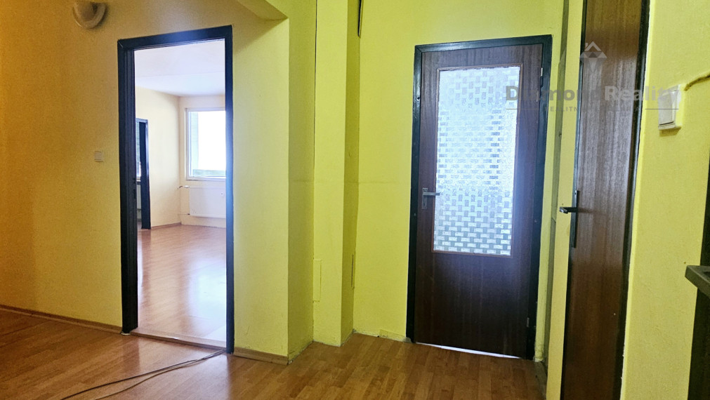 Na predaj 3 izbový byt s BALKÓNOM, Berehovská ulica, Trebišov