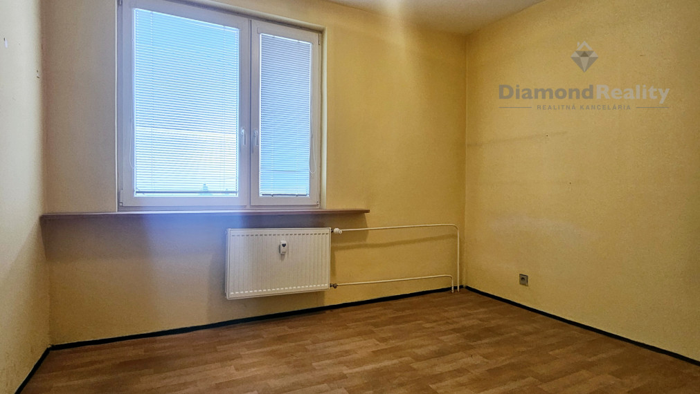 Na predaj 3 izbový byt s BALKÓNOM, Berehovská ulica, Trebišov