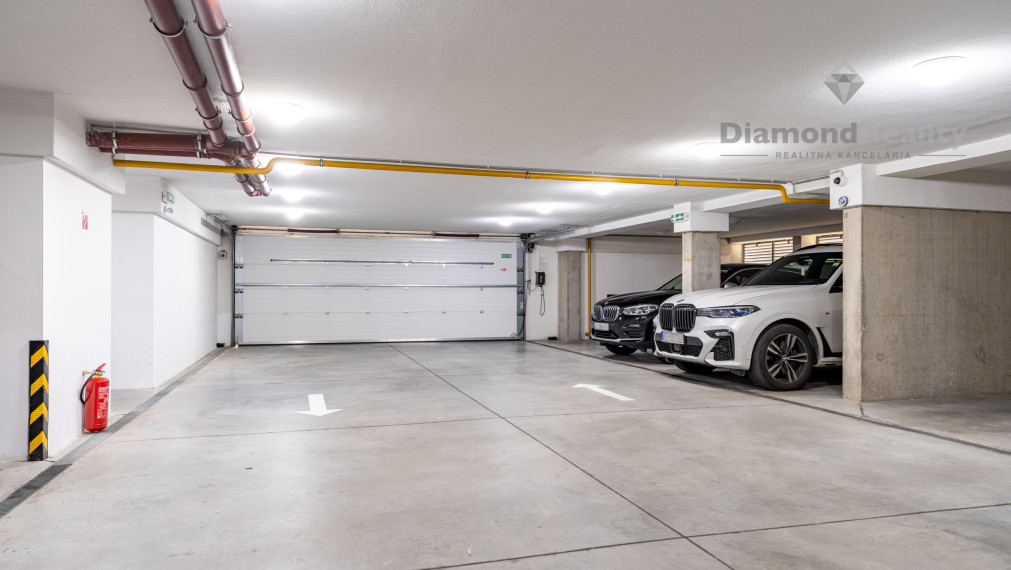 NA PREDAJ MODERNÝ 3-IZBOVÝ BYT S KRÁSNYM VÝHĽADOM | ZELENA STRÁŇ