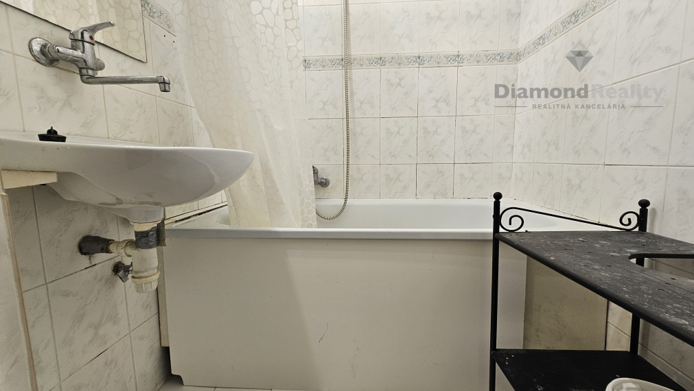 REZERVOVANÉ Na predaj 1 izbový byt, Košice - Západ, Bernolákova ulica