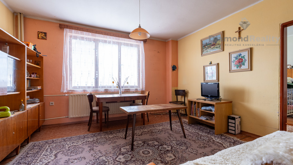 REZERVOVANÉ - Na predaj rodinný dom v obci Zemplínska Teplica