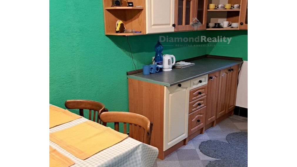 Na predaj 2 izbový byt, ulica Zlatá, Vargove pole, Rožňava