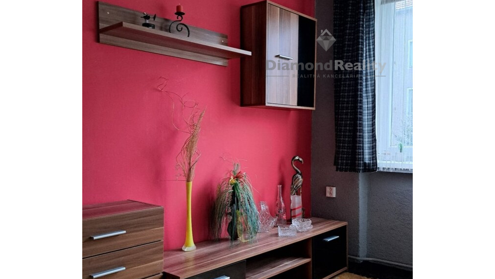 Na predaj 2 izbový byt, ulica Zlatá, Vargove pole, Rožňava