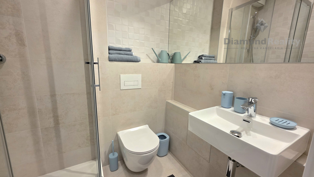 Na predaj pekný, menší 1 izbový byt na ulici Krivá, Košice - Juh