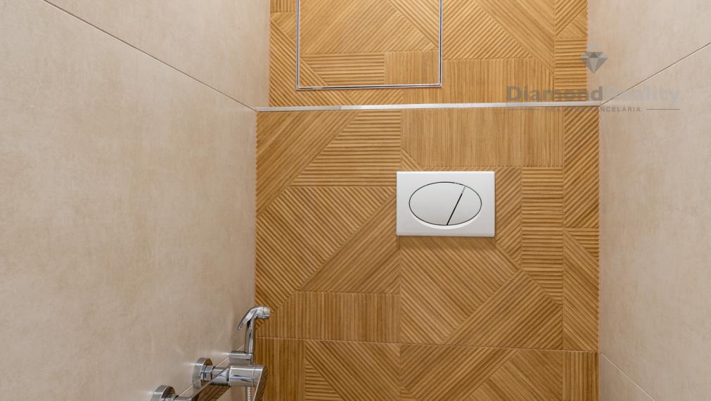 Na predaj pekný 3-izbový byt po rekonštrukcii, ulica Výstaby, Košice - Západ.