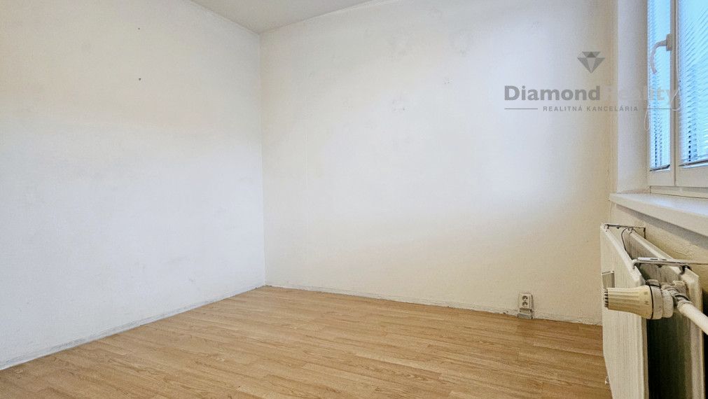 Rezervované Na predaj 3 izbový byt s BALKÓNOM, Turgenevova ulica, Košice - Juh