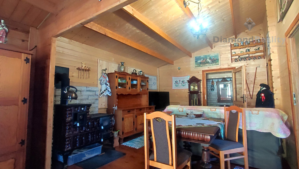 Na predaj krásna chata pri Gelnici.