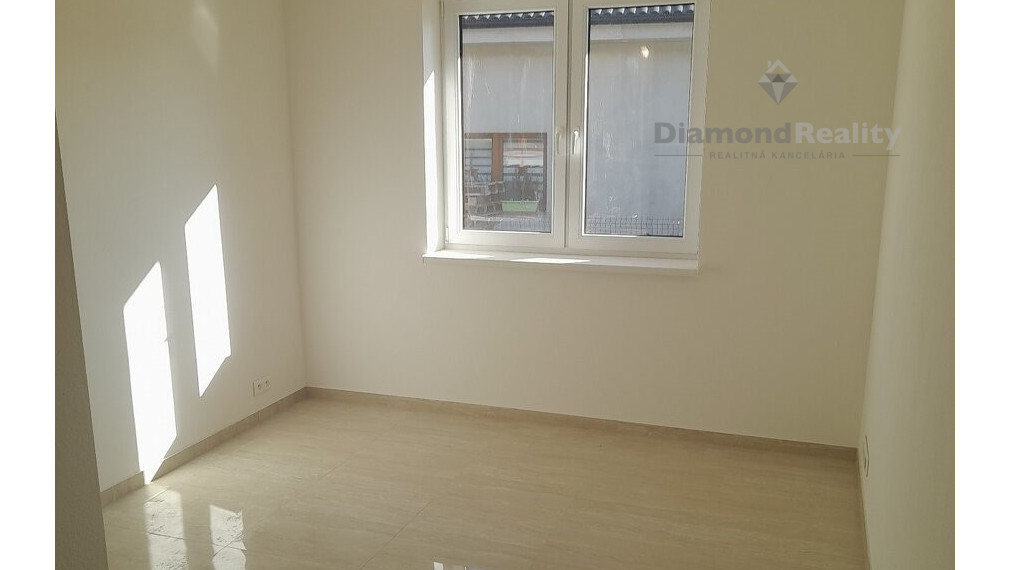 Na predaj novostavba Golianovo