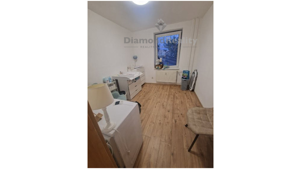 Na predaj: krásny 3-izbový byt po kompletnej rekonštrukcii – 67 m², 3. poschodie, Nitra – Čermáň, Hlboká ulica