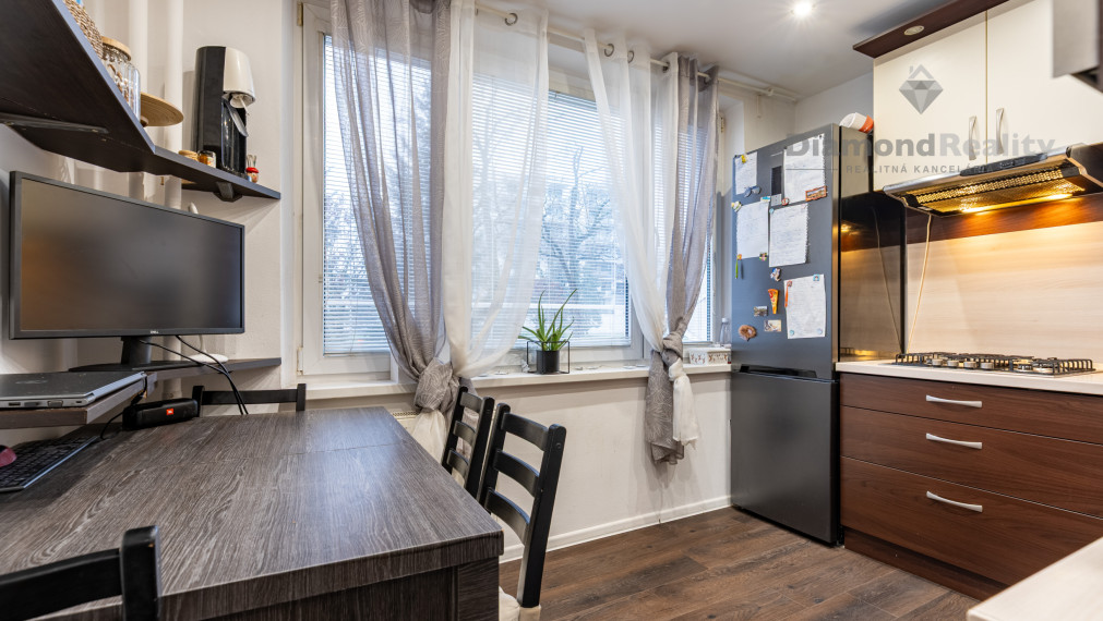 Na predaj 2-izbový byt na Azovskej ulici, Košice – Nad jazerom, prízemie