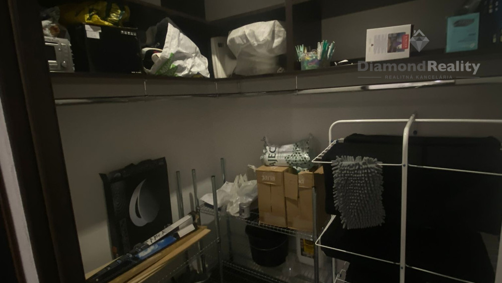 Na predaj 2-izbový byt na Azovskej ulici, Košice – Nad jazerom, prízemie